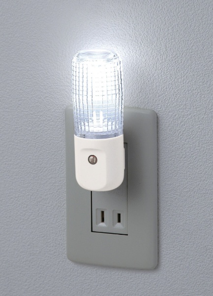 【クリックでお店のこの商品のページへ】LEDセンサー付ライト PM-L100-W