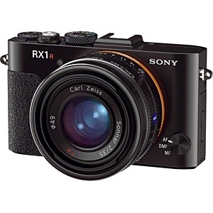 【クリックでお店のこの商品のページへ】コンパクトデジタルカメラ Cyber-shot(サイバーショット) DSC-RX1R【日本製】