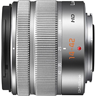 カメラレンズ LUMIX G VARIO 14-42mm/F3.5-5.6 II ASPH./MEGA O.I.S. LUMIX（ルミックス）  シルバー H-FS1442A-S [マイクロフォーサーズ /ズームレンズ]