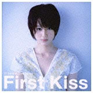 First Kiss - 15 Special Love Songs yCDz