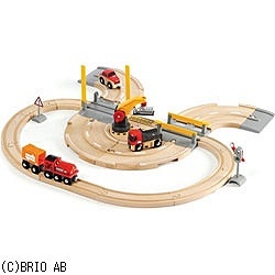 BRIO レール＆ロードクレーンセット