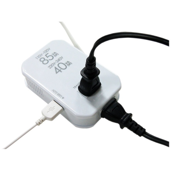 変圧器 （ダウントランス）（110-130V/220-240V⇒100V・容量85/40W　USB出力端子0.5A）　WT-76M