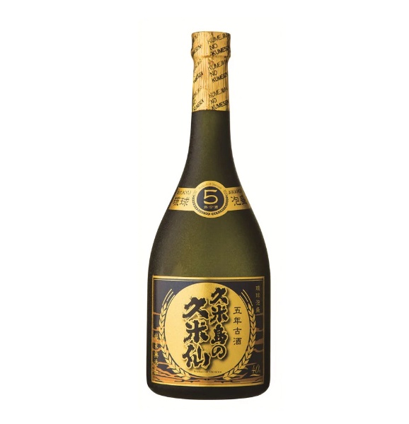 久米島的久米仙黑色5年古酒40度720ml[琉球燒酒]燒酒郵購 | BicCamera.com