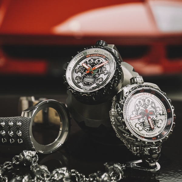 BOLT-68 バダス リミテッドエディション（BOMBERG BADASS LIMITED EDITION）自動巻 BS45APBA039-3.3  BOMBERG BS45APBA03933 [正規品] ボンバーグ｜BOMBERG 通販 | ビックカメラ.com