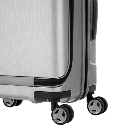 スーツケース 33L Evoa（エヴォア） ブラッシュトシルバー DC0-07002