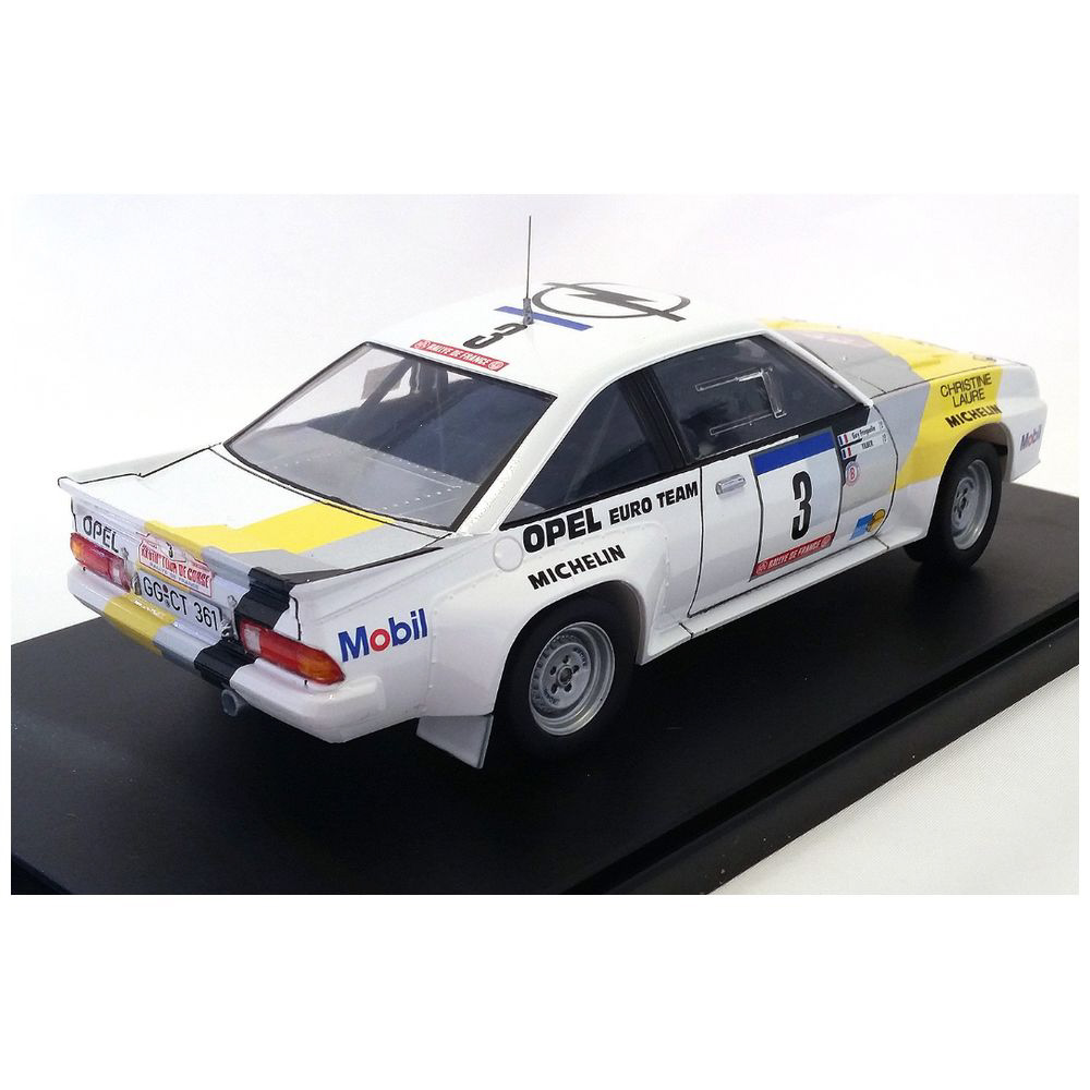 1/24 ベルキット No．8 Opel Manta 400 GR．B Guy Frequelin Tour de Corse 1984