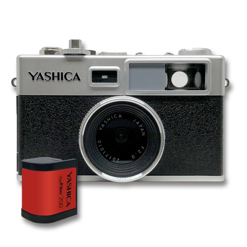 YASHICA Y35 Camera with digiFilm 200 YAS-DFCY35-P38 YASHICA