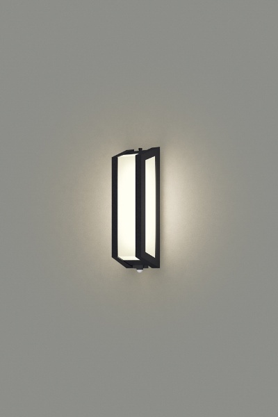 東芝ライテック LED一体形アウトドアブラケット ポーチ灯 ウォームシルバー 137×137 - 1