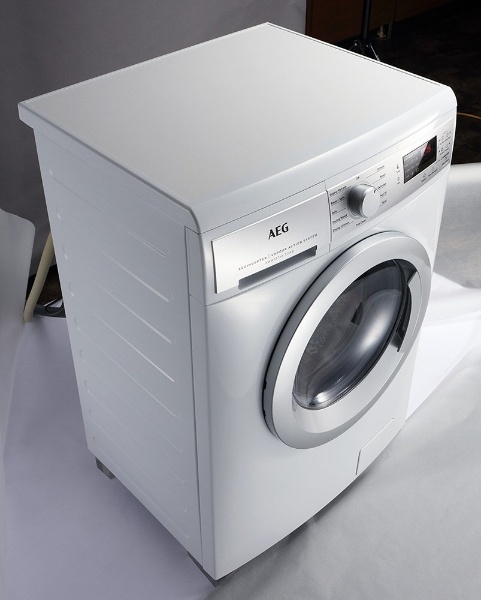 ビルトイン洗濯乾燥機 AEG AWW12746-50HZ