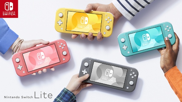 Nintendo Switch Lite コーラル [ゲーム機本体]