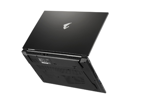 ゲーミングノートパソコン AORUS 7 KB-7JP1130SH [17.3型 /Windows10 Home /intel Core i7  /メモリ：16GB /SSD：512GB /2020年7月モデル]