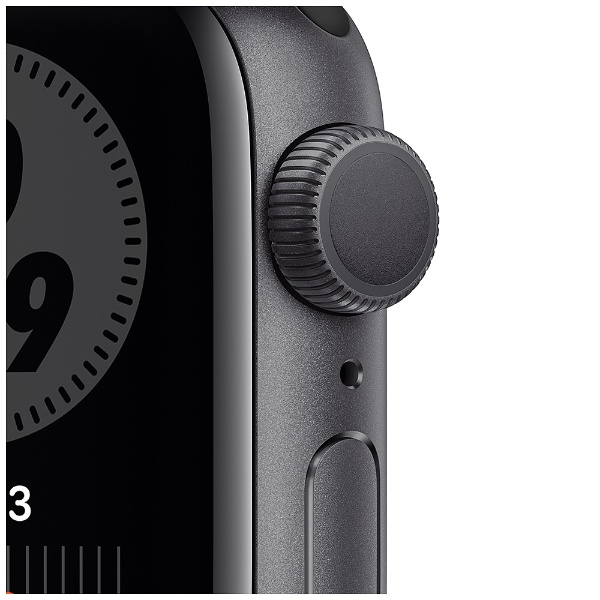 Apple Watch Nike Series 6（GPSモデル）- 40mmスペースグレイ 