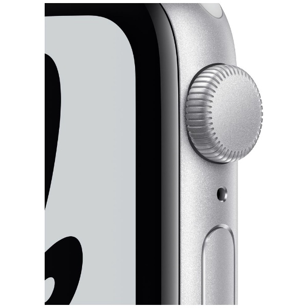 Apple Watch Nike SE（GPSモデル）40mmシルバーアルミニウムケースと ...