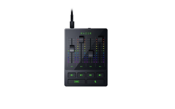 プリアンプ付きXLRazer Audio Mixer RZ19-03860100-R3M1