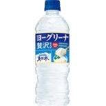 24部在yogurina&三得利（SUNTORY）天然水方面奢侈的完成540ml[滋味水]