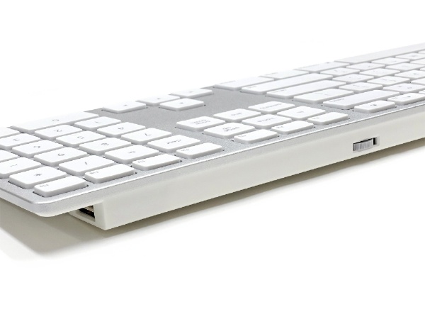キーボード USB-Aハブ搭載 Wired Aluminum keyboard for Mac(英語配列 ...