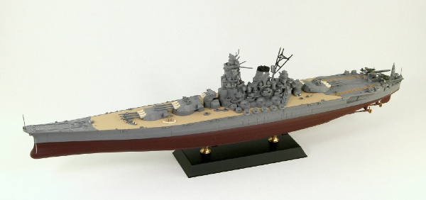 WPMシリーズ 塗装済み完成品 1/700 日本海軍 戦艦 大和 最終時 ピット 