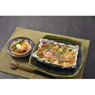 北海道鲑鱼的烤和黄油焗扇贝3顿饭分