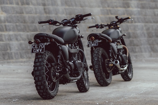 リアフェンダー テールライト穴あり アルミ T100/T120 (16-23) StreetTwin (16-23) StreetScrambler  (17-23) ブラック MTE151 モートーン｜MOTONE CUSTOMS 通販 | ビックカメラ.com