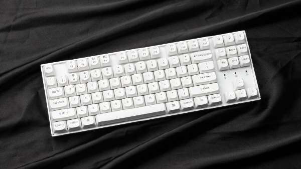 キーボード K8 Pro White LED(Keychron K Pro赤軸・英語配列) ホワイト K8P-O1-US [有線・ワイヤレス  /Bluetooth・USB-A＋USB-C]