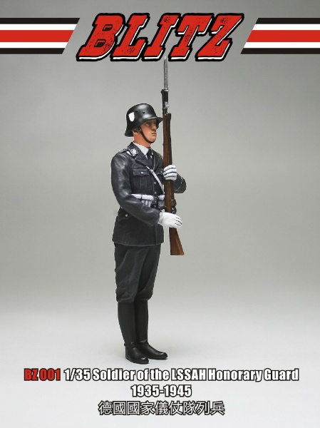 1/35 第1SS師団 ライプシュタンダルテ・SS・アドルフ・ヒトラー儀仗兵 レジンフィギュア （1935-1945） 【発売日以降のお届け】  T-MODEL｜Tモデル 通販 | ビックカメラ.com