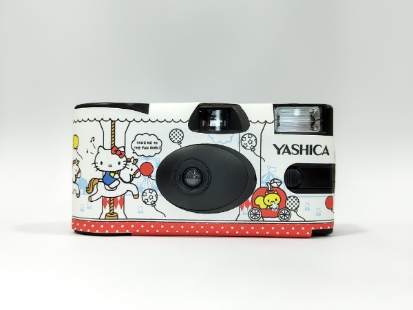 Single Use Film Camera （Hello Kitty Playgound） YASHICA｜ヤシカ 通販 | ビックカメラ.com