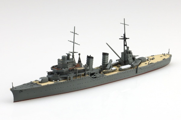 1/700 日本海軍 重巡洋艦 羽黒 長谷川製作所｜Hasegawa 通販 | ビックカメラ.com