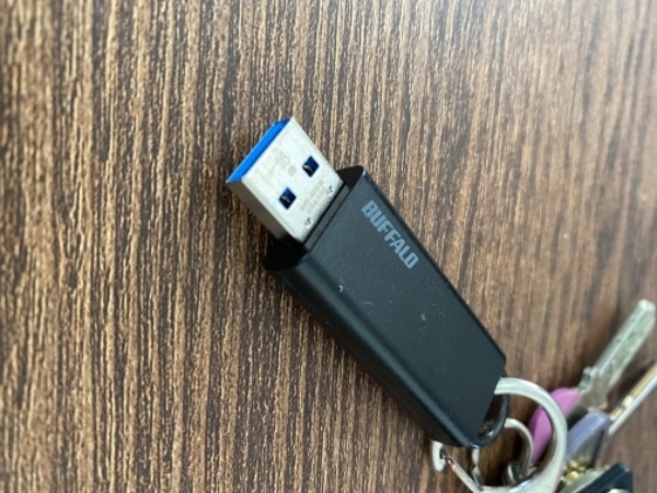 2022新作 BUFFALO ノックスライド USB3.1 Gen1 USBメモリー 16GB ピンク RUF3-KS16GA-PK 