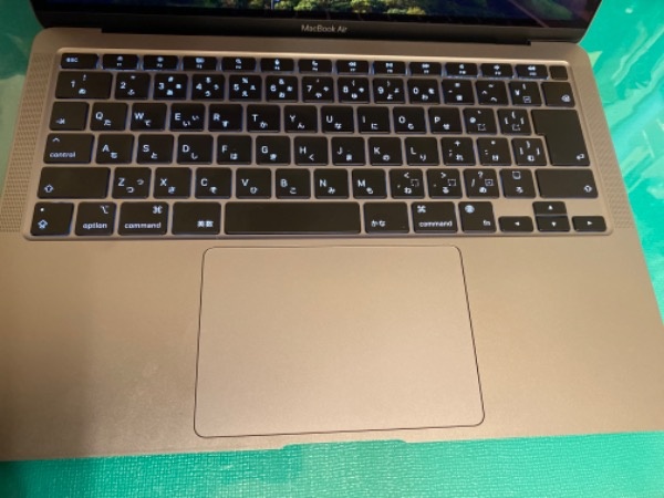 日本語（JIS）キーボード カスタマイズモデル】13インチMacBook Air: 8 